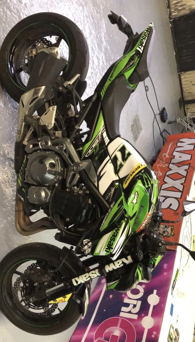 Retolació de moto — Kawasaki