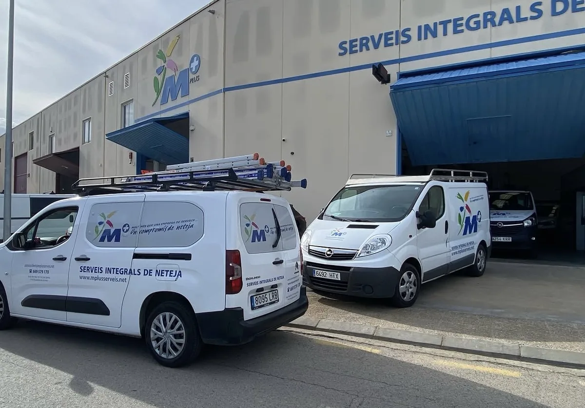 Retolació de vehicles i flotes — M+ Serveis Integrals